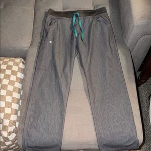 Figs Gray Scrub Pants